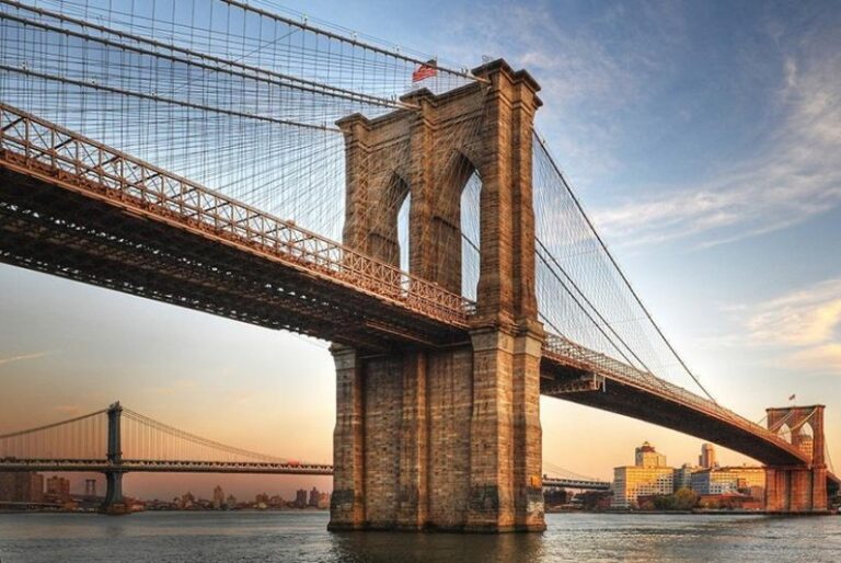 Jembatan Brooklyn: Ikon Arsitektur dan Simbol Kota New York