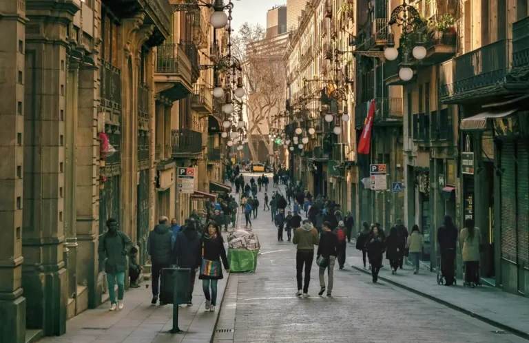 Gothic Quarter di Barcelona: Keindahan Sejarah dalam Setiap Sudut Kota