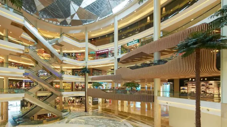 Pusat Belanja Kota Kasablanka: Tempat Belanja dan Hiburan Modern