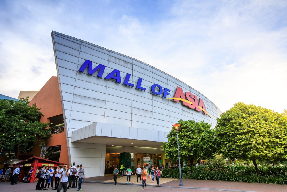 Pusat Belanja SM City Manila: Tempat Belanja dan Hiburan Utama
