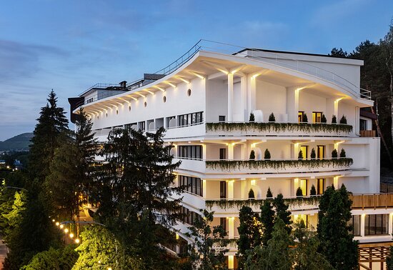 Hotel MAYRVEDA Kislovodsk: Penginapan Nyaman di Kota Kesehatan